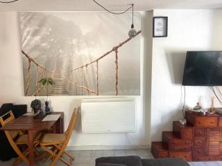 Cocon douillet avec jardin près de la mer - 2