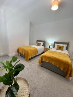 Percy House 3 bedroom contractor haven - Goole - 2