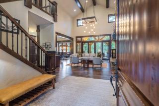 Suncadia 5 Bdrm Elegant Home near Golf Course, Covered Patio and Hot Tub - 6