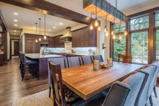 Suncadia 5 Bdrm Elegant Home near Golf Course, Covered Patio and Hot Tub - Cle Elum - 1