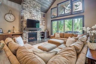 Suncadia 5 Bdrm Home on the Golf Course with Great Outdoor Entertainment - Cle Elum - 2