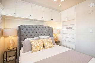 118 Emerald Ave B - Newport Beach - 3