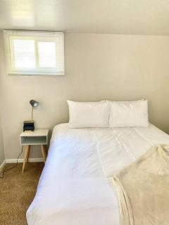 Cozy basement apartment - blocks from Old Town - Pocatello - 7