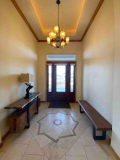 Luxury home w a View- biking and hiking near - Pocatello - 1
