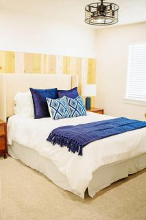 Creekside Cabin Juniper-stay with views near Lava - McCammon - 8