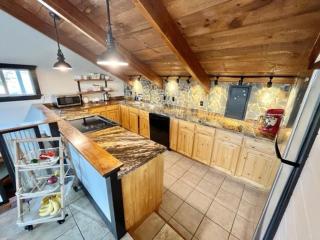 Mountain Home Getaway-great VIEWS & exercise room - 7