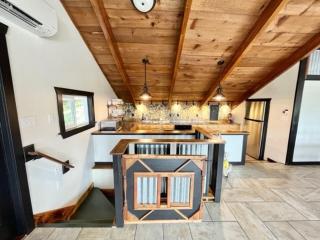 Mountain Home Getaway-great VIEWS & exercise room - 6