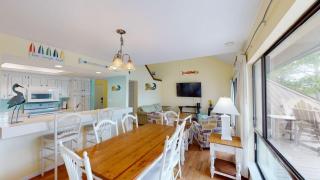 Heron Marsh Escape Split Level Villa Lake Views - 4