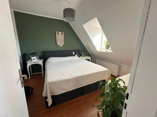 Charmante Wohnung direkt am Media Park Köln - Cologne - 3