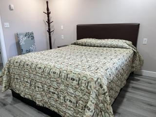 Kluane Park Inn - 4