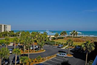 Coastal Comfort 3BR Condo Beachside Relaxation - Pawleys Island - 7