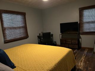 Evas retreat llc - Farmington - 9