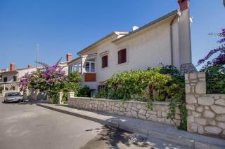 Apartments with a parking space Losinj, Losinj - 23418 - Mali Lošinj - 0