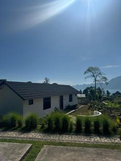 Ginastrohom Villa - 2