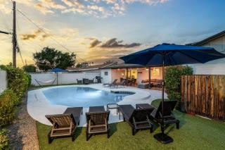 Luxe Getaway Home W Heated Pool & Firepit - Scottsdale - 7