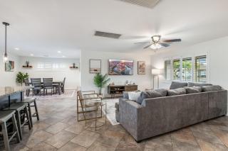 Luxe Getaway Home W Heated Pool & Firepit - Scottsdale - 5