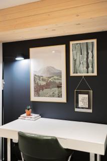 Spa Oasis in Toronto's Heart + Parking! - Toronto - 1