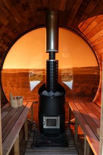 Red Rock Hut, King Island - - 1