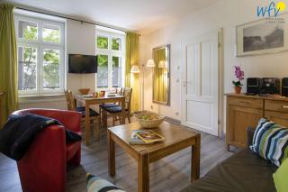 Villa Sanssouci Ferienwohnung Ostseewelle - Binz - 8