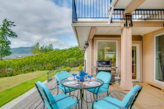 Oceanfront Getaway - Sooke - 1
