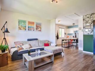 Maison familiale spacieuse, au calme, proche commerces et plage, avec jardin et terrasse. - FR-1-788-24 - Merville-Franceville-Plage - 0