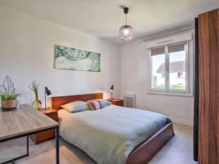 Maison familiale spacieuse, au calme, proche commerces et plage, avec jardin et terrasse. - FR-1-788-24 - Merville-Franceville-Plage - 3