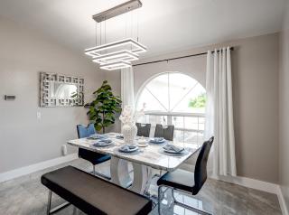 Four Bedrooms Oasis with Heated Pool Private Jacuzzi and Billiards - 4