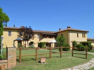 Apartment in Tuscany with Pool and Garden - Pievina - 0