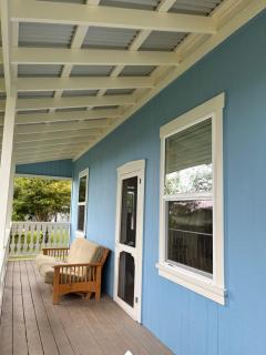 Newly Renovated Farmhouse in Kealakekua - 9