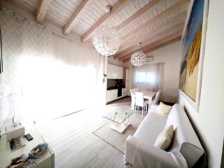 villa ELEGANCE charming PORTO PINO - Porto Pino - 4