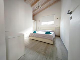 villa ELEGANCE charming PORTO PINO - Porto Pino - 2