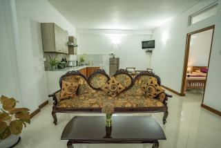 Spacious 4-Bed Apartment in Katugastota - 4