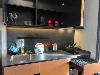 Downtown Chic Condo Rooftop Pool #EN34018 - 2