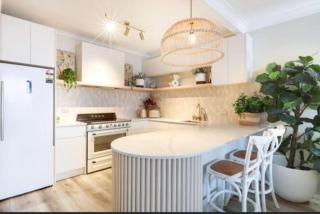 Elegant Oceanview Stay - 9