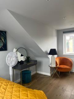 Spacious and stylish home Bath - Bath - 5