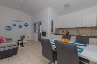 Polina Apartmani - Klenovica - 4