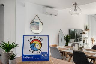 CASA LA PLAYA-CONIL Vacaciones de Lujo en Conil con Todas las Comodidades NETFLIX-HBO-DISNEY-CANALES DE FUTBOL-WIFI ALTA VELOCIDAD-SMART TV 65"-ALEXA - 2