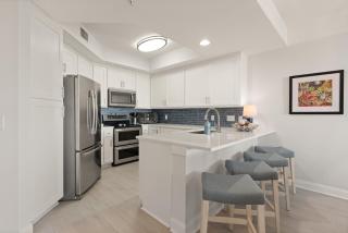 St. Simons Grand 214 - 1400 Ocean Blvd - East End - 4