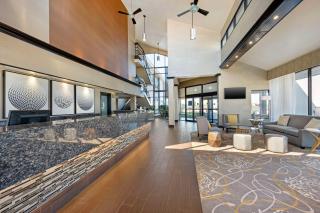 Best Western Ashbury Inn - 9