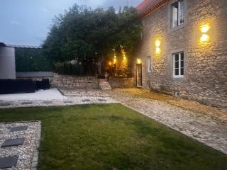 Beautiful villa close to national park - - 6