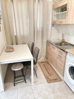 Harmony Apartment Near Metro Station - Atene - 9