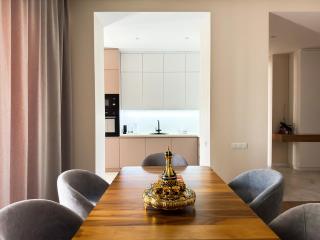 Family Suite for 4 - 6 people! Direct access to Tashkent CITY MALL, Central Park, Hilton Hotel, Chorsu Bazaar! - Tashkent - 3
