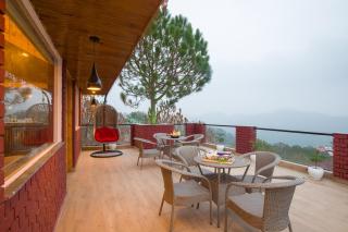 ELIVAAS Ekaksha Luxurious 4BHK Villa in Kasauli - Dagshai - 8