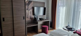 Central Hotel & Lounge Adult Only - 3
