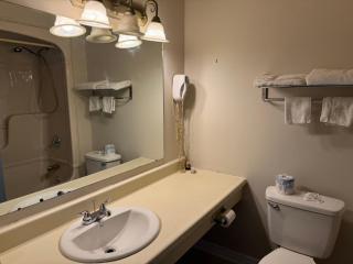 Niagara Falls Motor Lodge - Niagara Falls - 9