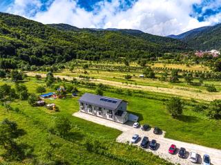 Transalpina Retreat - Novaci-Străini - 3