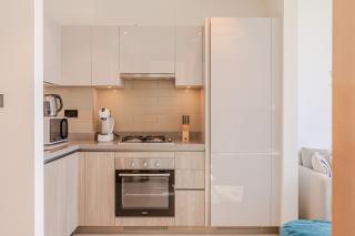 Sobha waves I Cozy 1BDR I Burj Khalifa View - Dubai - 9