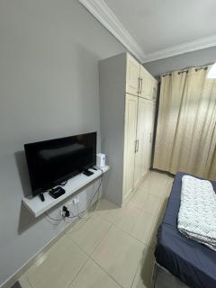 Studio Apartment on Marina Walk - Dubai - 4