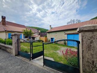 Maison de village avec jardin clos - Bouzic - 5