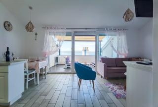 Apartment Lana - Crikvenica - 0